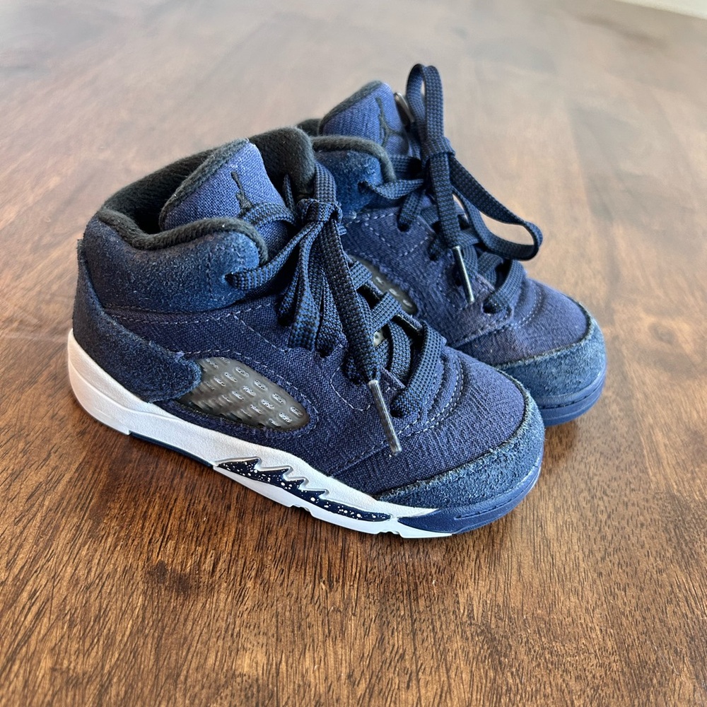 Jordan Blue High-Top Sneakers with Suede Finish